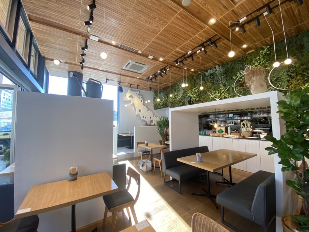 徳山駅にイタリアンとフレンチをベースとしたオープンカフェ&バルがオープン 『vec(ベック)』 Tokuyamap 徳山駅にイタリアンとフレンチをベースとしたオープンカフェ&バルがオープン 『vec(ベック)』 Tokuyamap